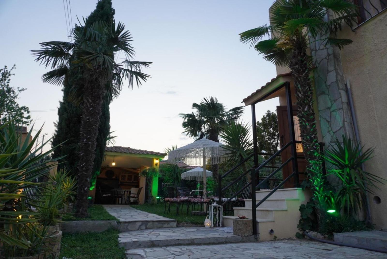Villa Vaso With Jacuzzi Epanomi Exterior photo